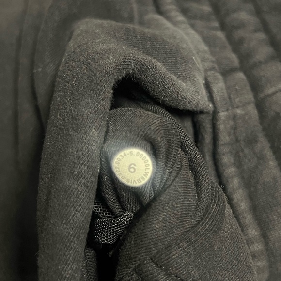 Cute lulu scuba joggers - Picture 4 of 4